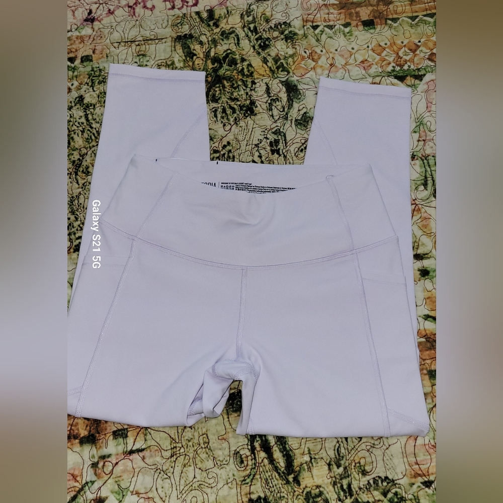 NWOT Victoria Sport Yoga pant leggings